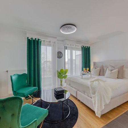Cinema Moon Luxury - Gare 3Min - Proche Paris Διαμέρισμα Massy  Εξωτερικό φωτογραφία